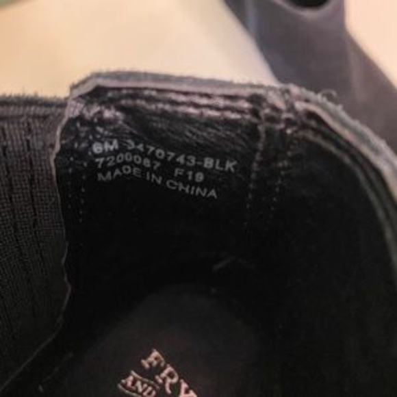 Frye and Co. Kaye Chelsea Black Bootie Size 6 - Picture 6 of 6